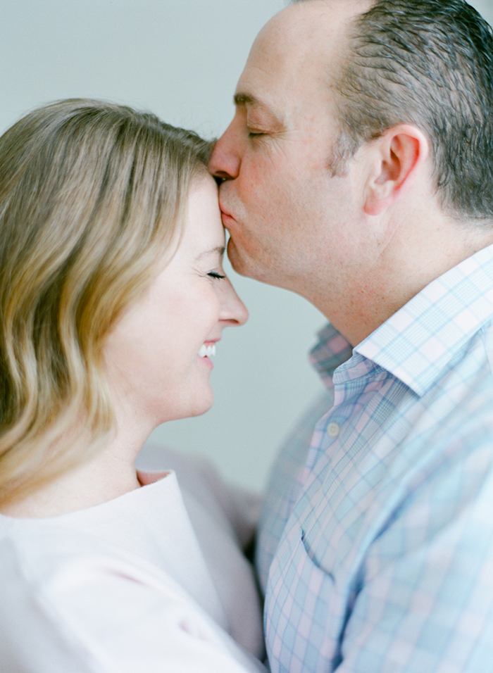 Minnesota couples session by Laura Ivanova Photography