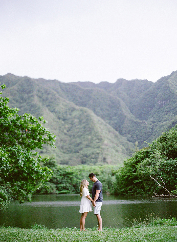 Hawaii Couples Session by Laura Ivanova Photography