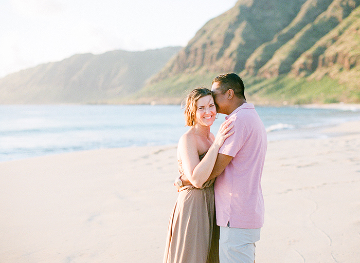Makua Beach Session by Oahu Couples Photographer, Laura Ivanova