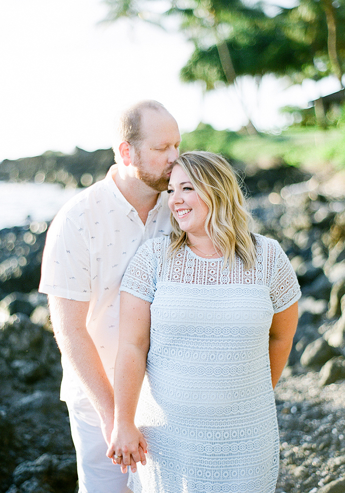 Maui couples session by Laura Ivanova Photography