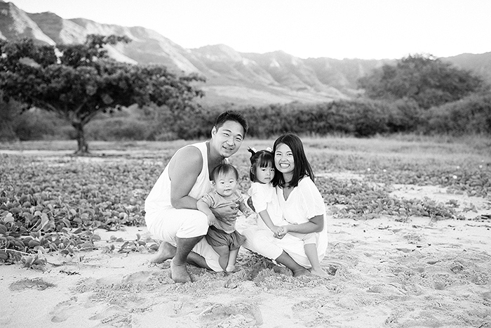 Makua Beach Family Session by Oahu Photographer, Laura Ivanova