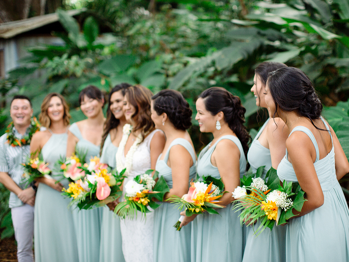 Vibrant island wedding by Laura Ivanova Photography