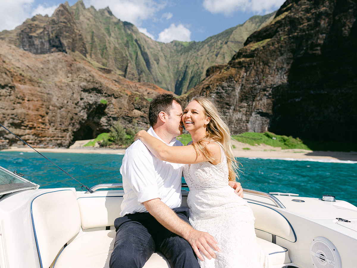 Hawaii adventure elopement and wedding photographer