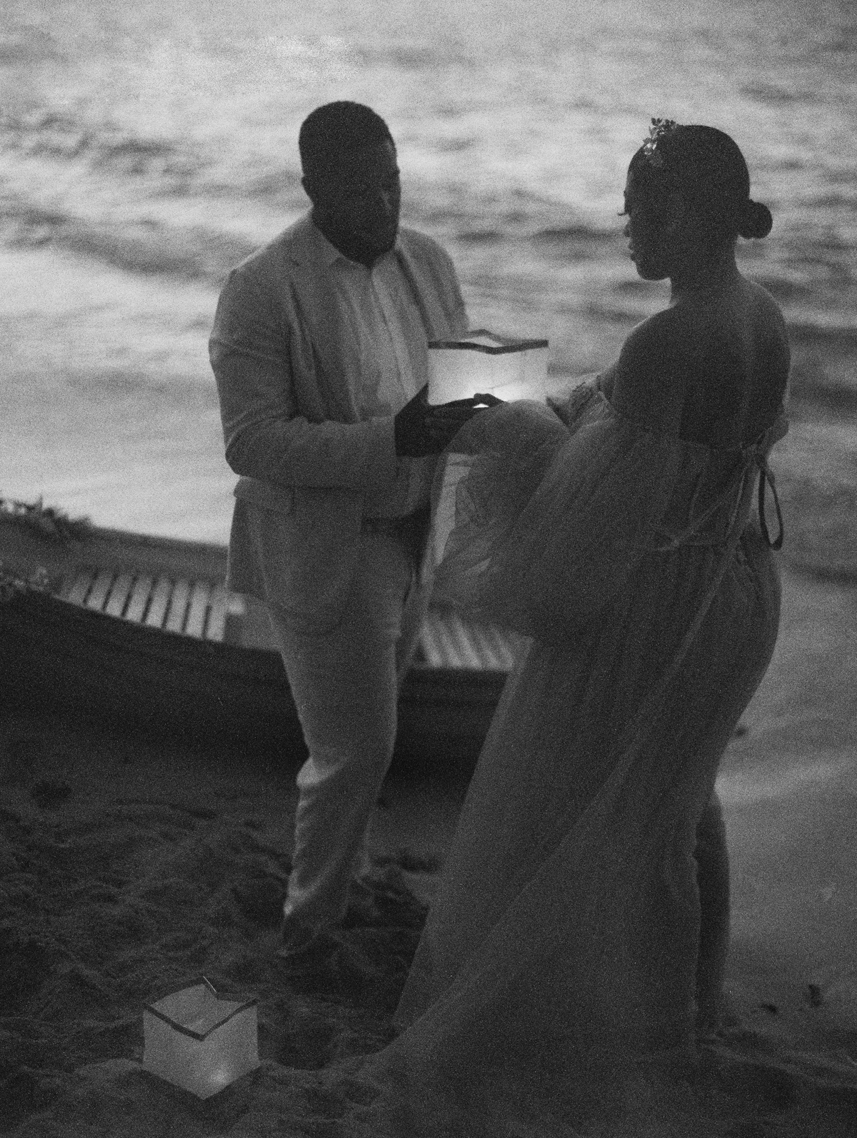 Oahu wedding on black and white film by Hawaii photographer, Laura Ivanova