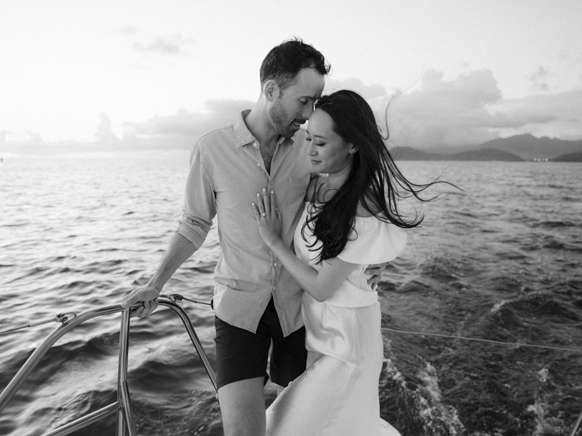 sunset sail engagement session by Laura Ivanova Photography