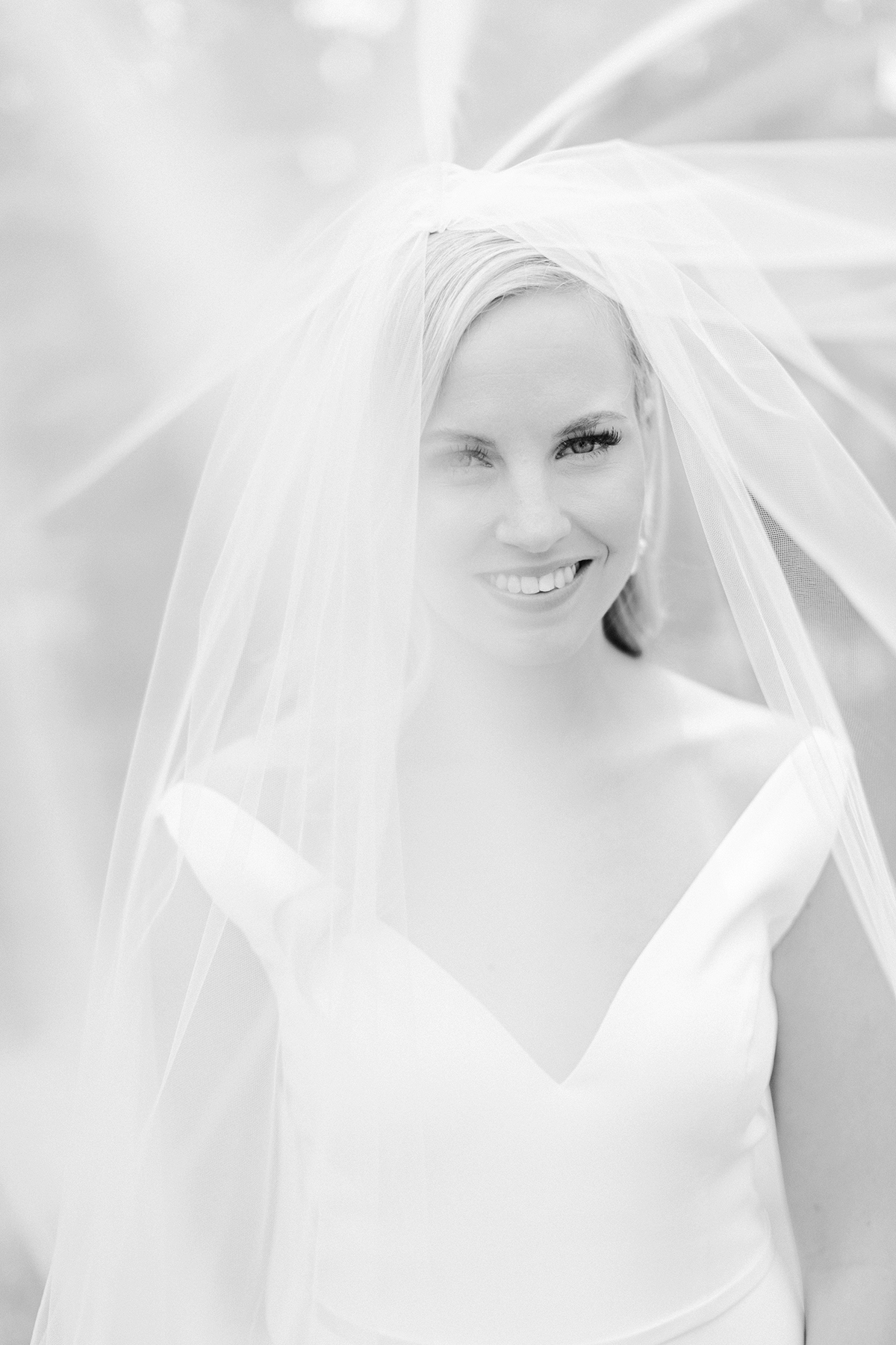 Minneapolis wedding photography by film photographer, Laura Ivanova