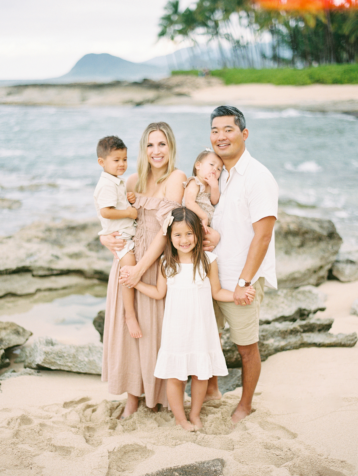 Oahu family film photography by Laura Ivanova