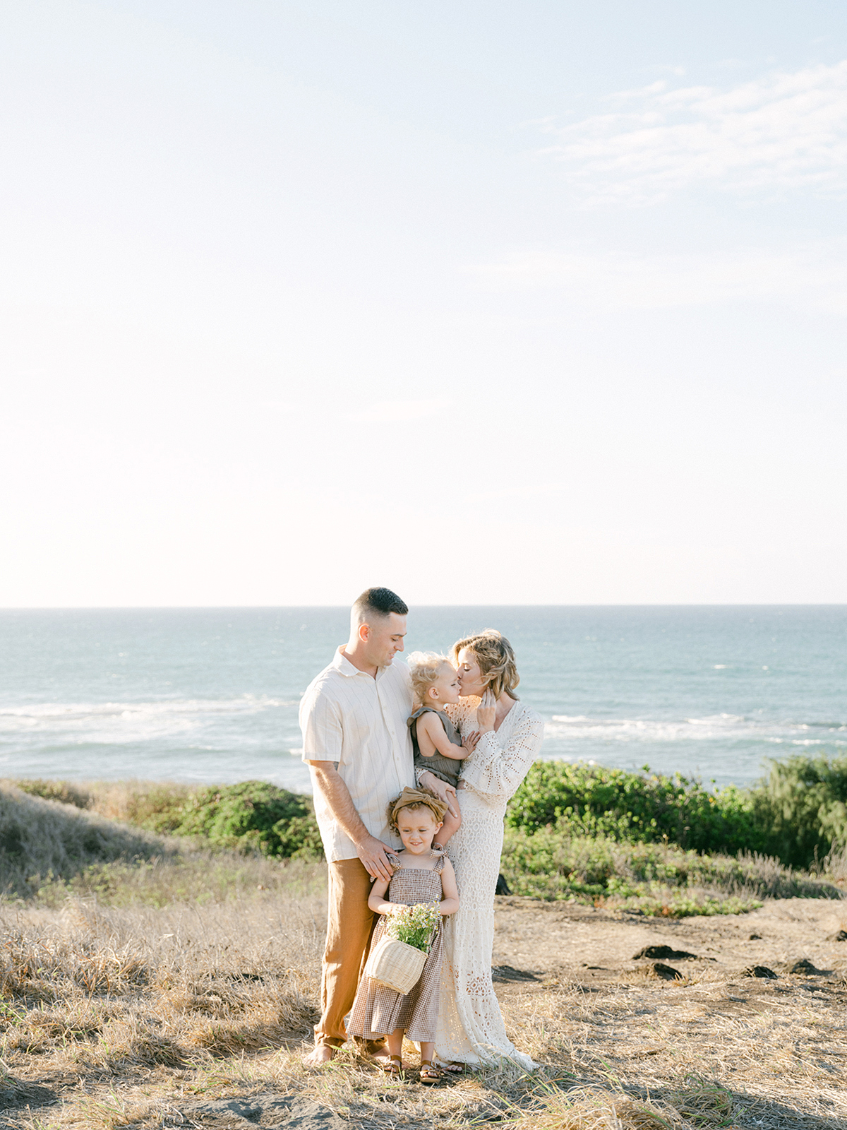 north shore family photographer, Laura Ivanova, captures this family of four on Oahu!