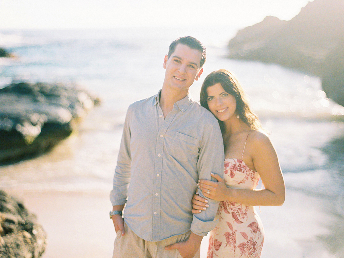 Film couples photographer, Oahu, Hawaii | Laura Ivanova Photography