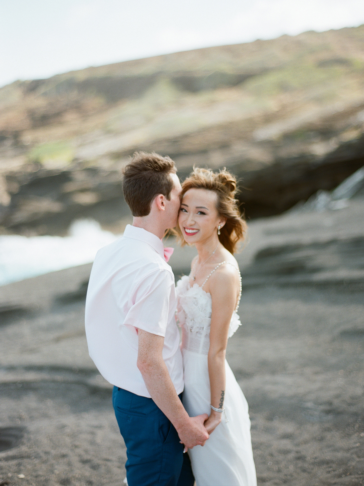 Intimate Oahu wedding on film by Laura Ivanova Photography