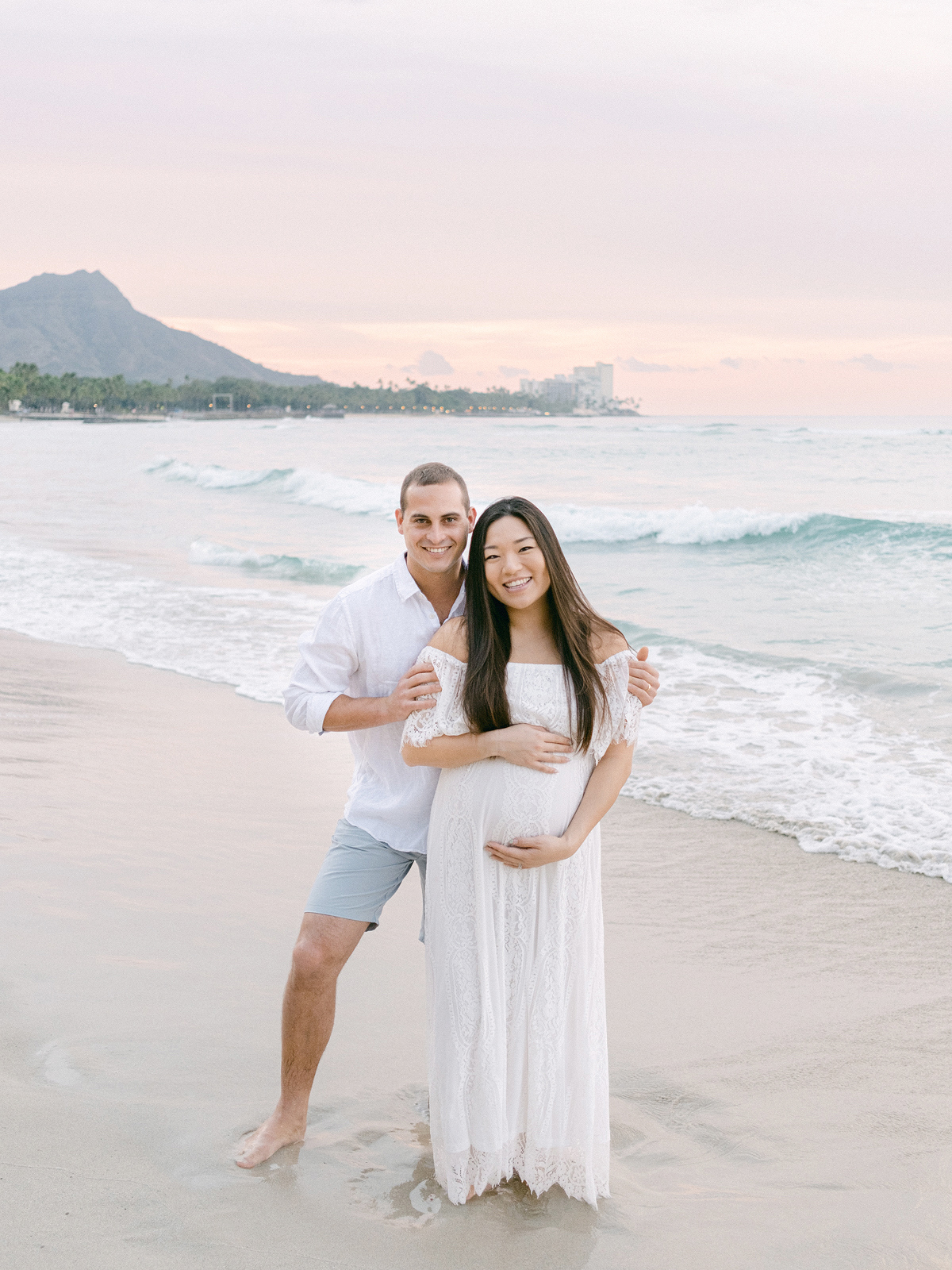 Waikiki maternity session on film by Hawaii photographer, Laura Ivanova