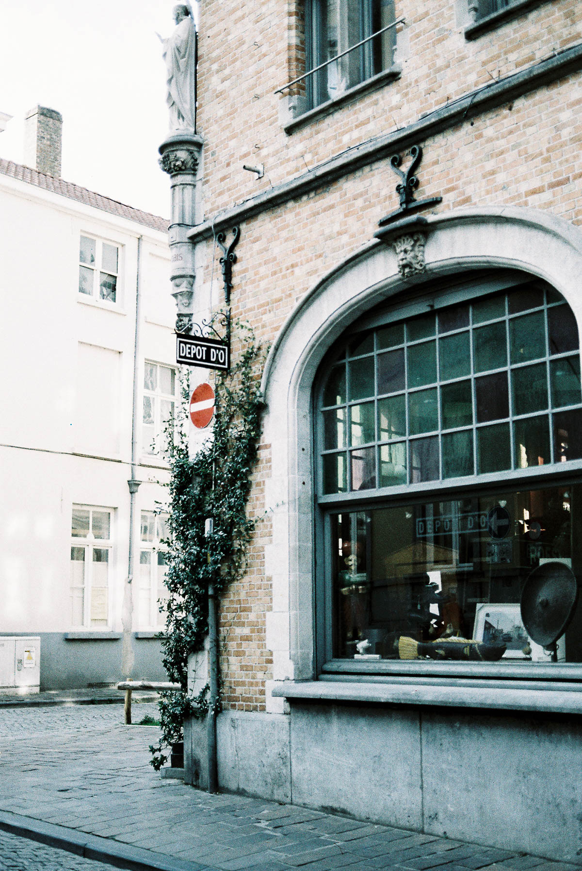 What to see, do, eat and drink in Brussels and Bruge, by Laura Ivanova Photography