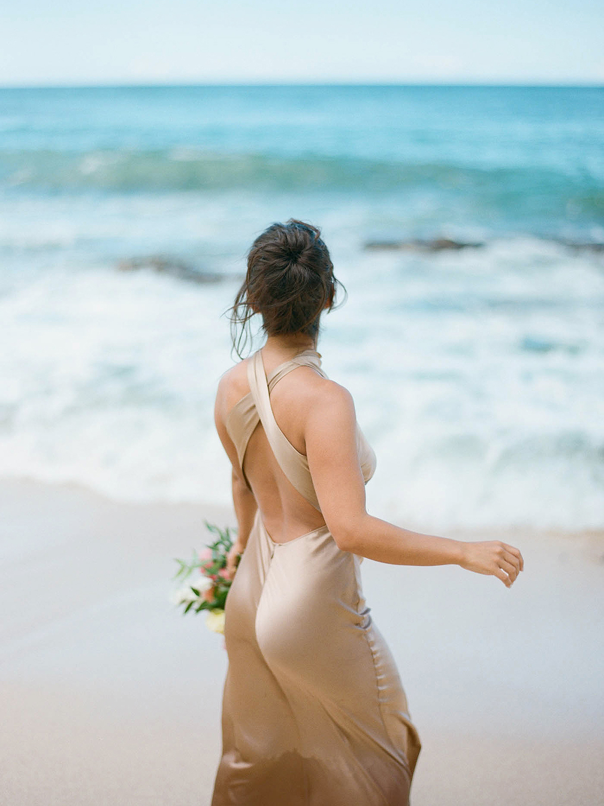 Intimate North Shore wedding by Laura Ivanova Photography