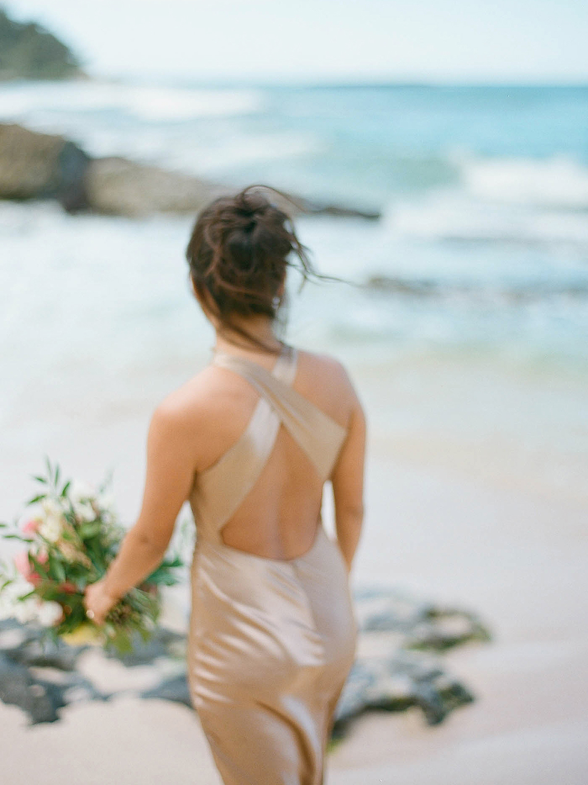 Intimate North Shore wedding by Laura Ivanova Photography