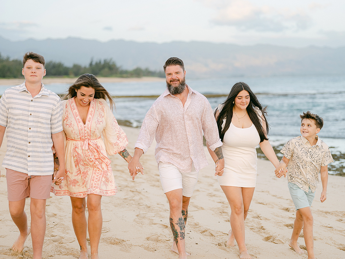 North Shore Oahu Sunrise Session by Hawaii photographer, Laura Ivanova