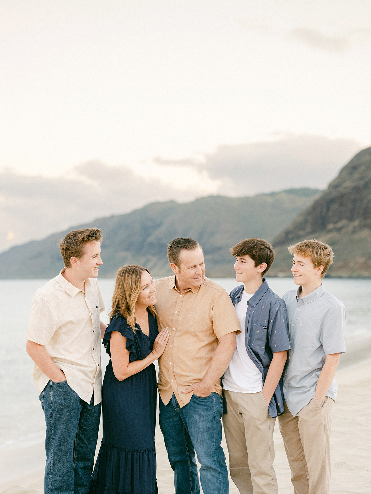 oahu sunrise family photography by Hawaii photographer, Laura Ivanova