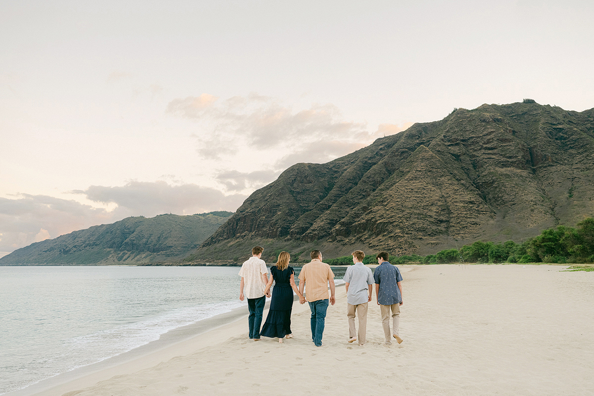 Oahu family photographer, Makua Beach