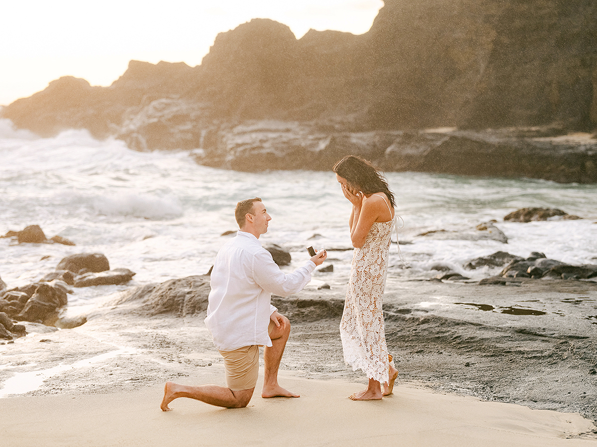 oahu sunrise engagement photography