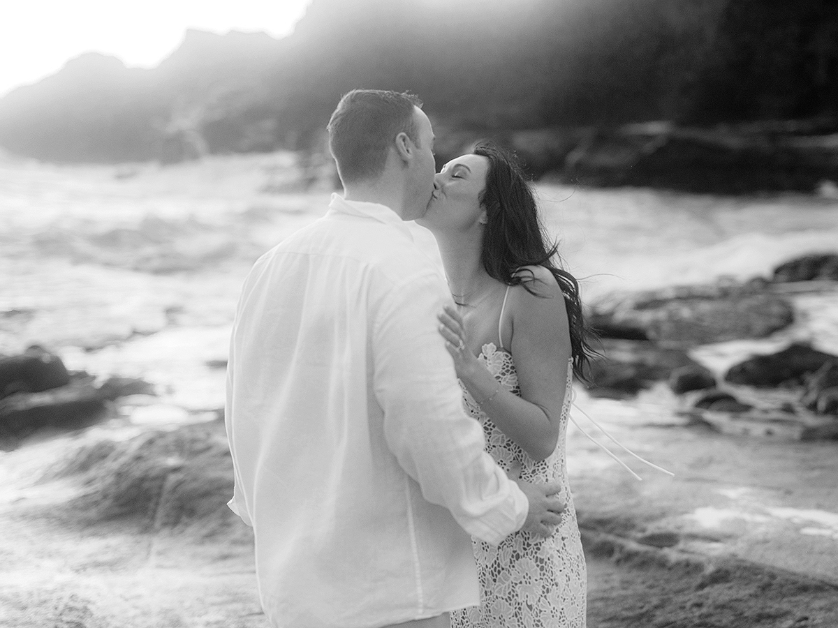 oahu sunrise engagement photography